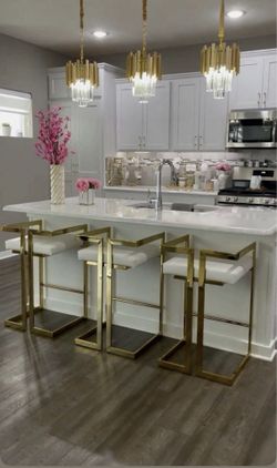 MODERN BARSTOOLS in GOLD 💛