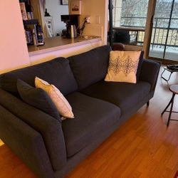 Daylla Fabric Sofa (Macy’s) – Excellent Condition