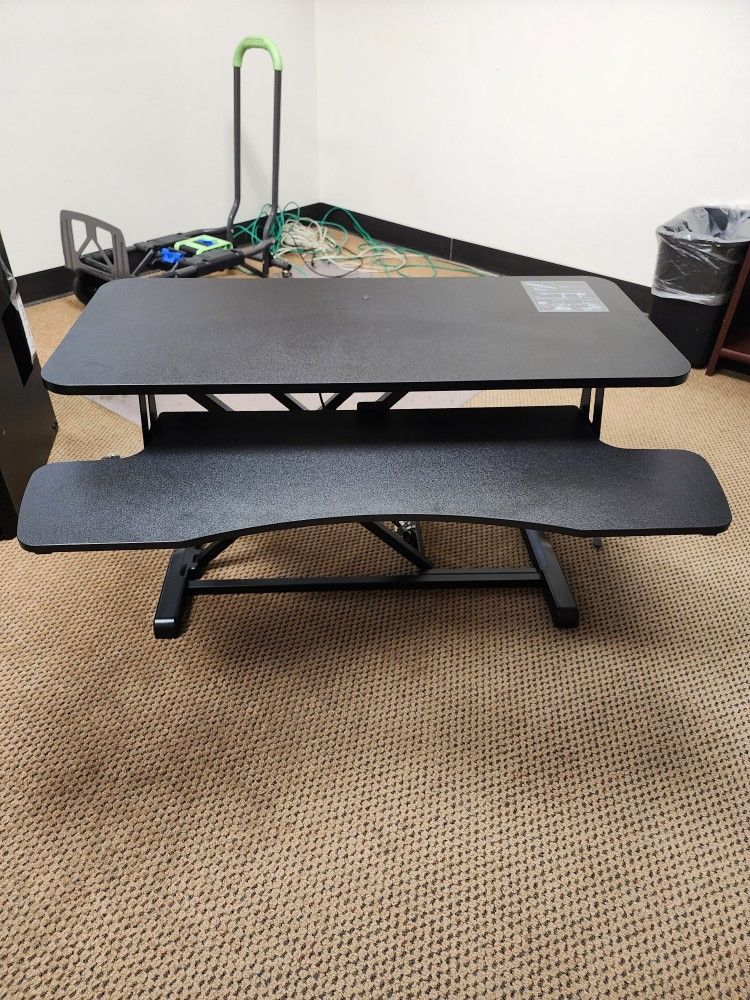 Vivo stand Up Desk