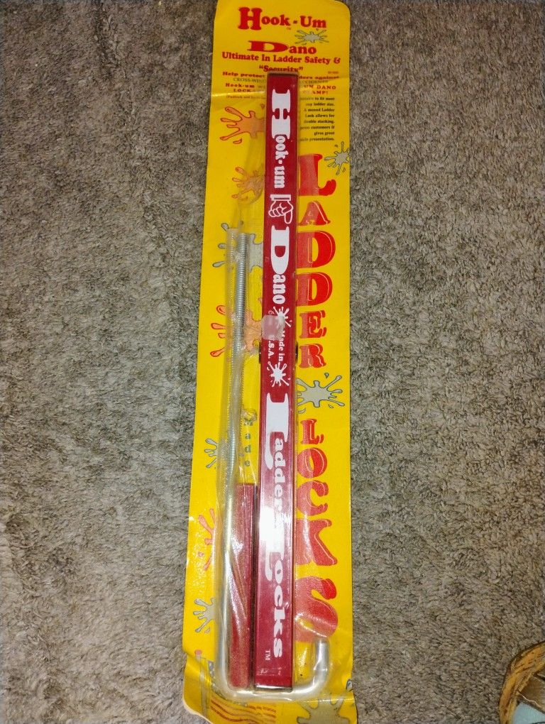 Hook Um Safety Ladder Look Pickup Only Cash