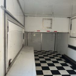 trailer for selling food