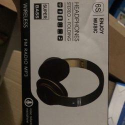 New Wireless 6S Bluetooth Headphones – $10