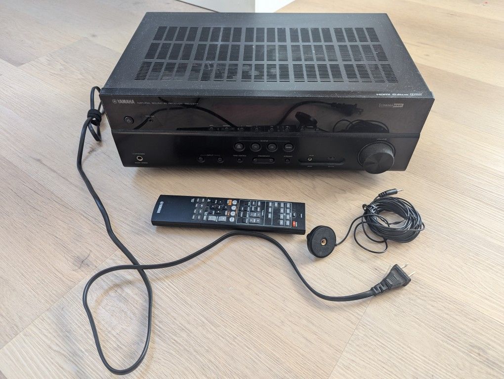 Yamaha 5.1 Receiver RX-V377