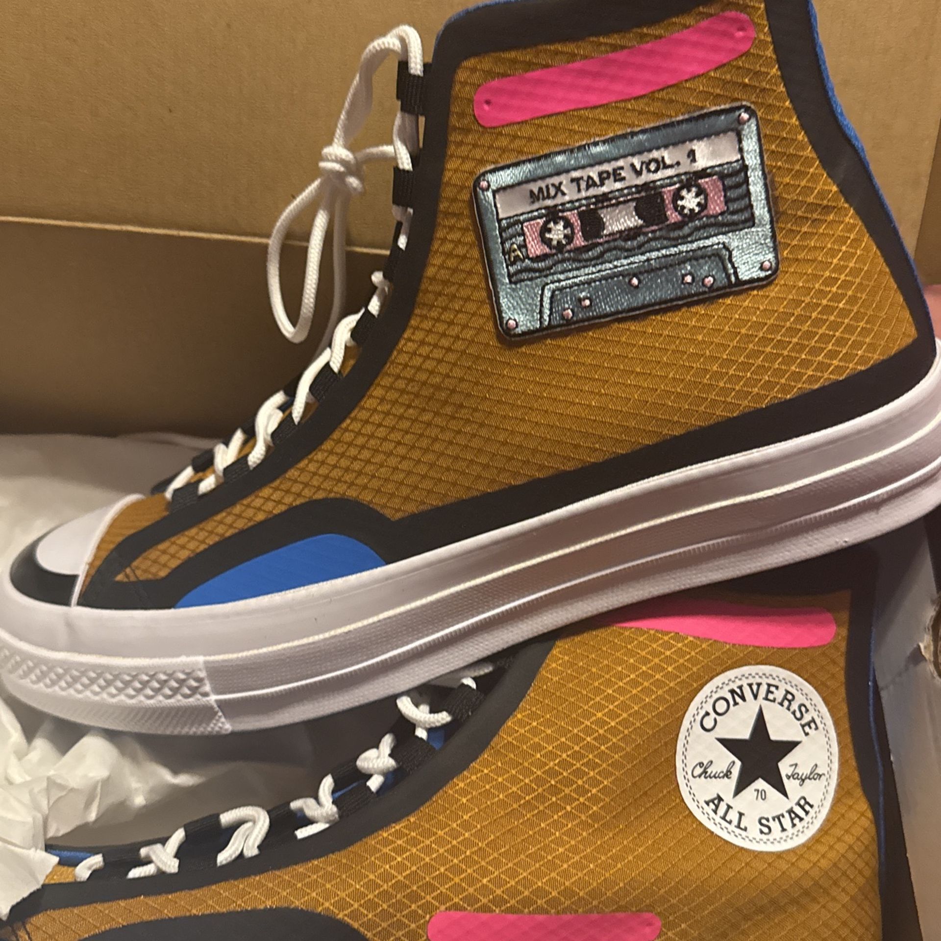 Converse Men Eight Women 10