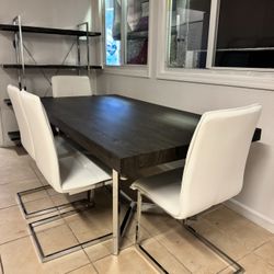 Hardwood Dining Room Table 