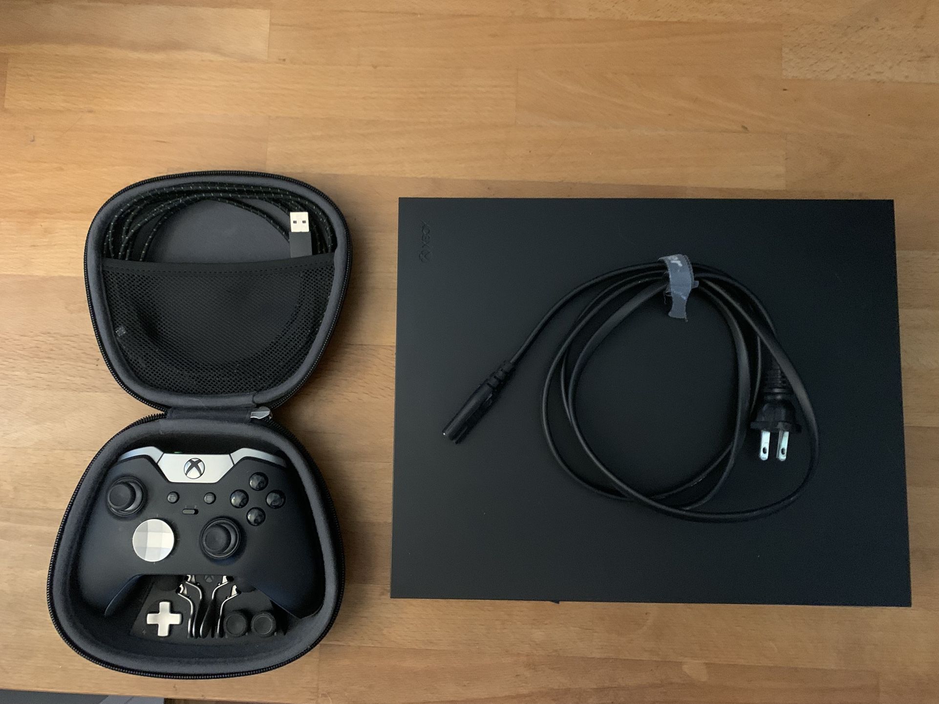 Xbox One X w/ Elite Controller v1