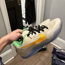 Nike Kobe Easter Size 11
