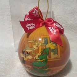 Vintage Looney tunes christmas ball ornament # 4