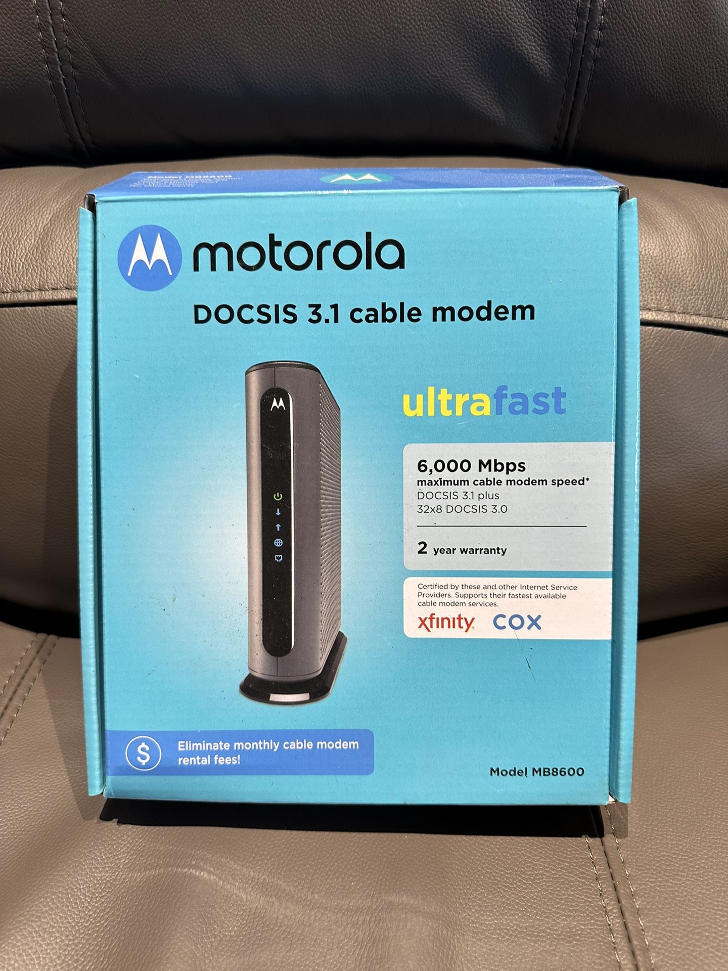 Motorola MB8600 DOCSIS 3.1 Cable Modem - Black, Ultra Fast Modem