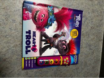 Trolls book and hat