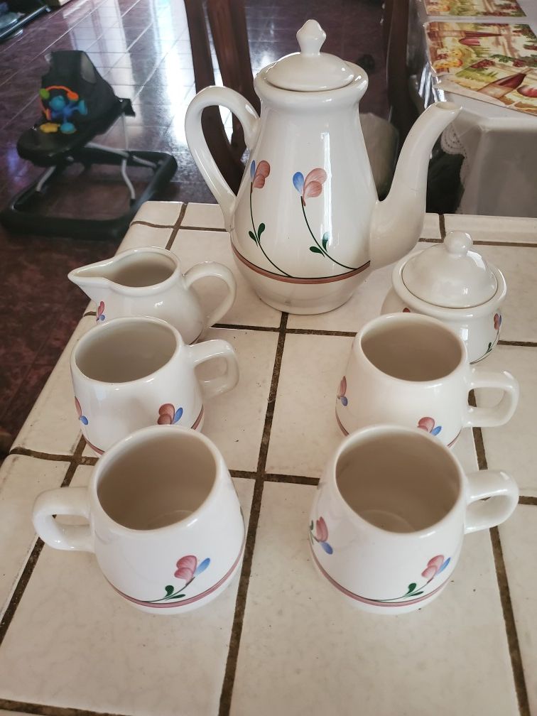 Cups
