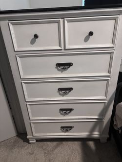 White 5-Drawer Dresser with Black Top-LOCAL PICKUP ONLY