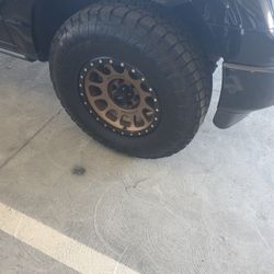 Method Rims 17” – Set of 4 w/ LT285/75R17 Tires & TPMS – 6x135 – $1200 Firm