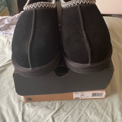 Ugg Slippers Men’s Size 11
