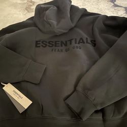 Essential Hoodie