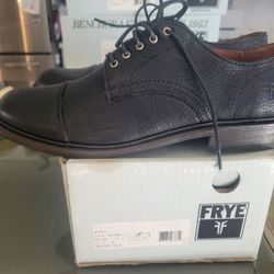 Frye Jack Oxford Black Mens Dress Leather Shoes Boots Size 11.5M

Beautiful brand New!