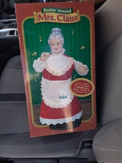 2 Animated ROCKIN’ AROUND MRS. CLAUS & MR. SANTA CLAUS