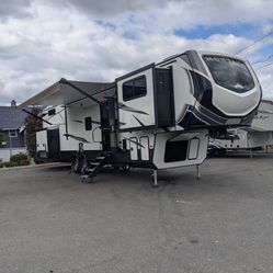 2021 Keystone Montana High Country 376FL