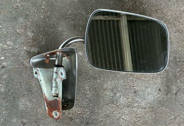 73-86 Chevy truck mirror