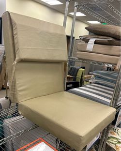 NEW Lounge chair cushion set of 2