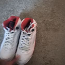 Jordan 5 (size 10.5) 