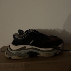 Balenciaga Triple S Suede  