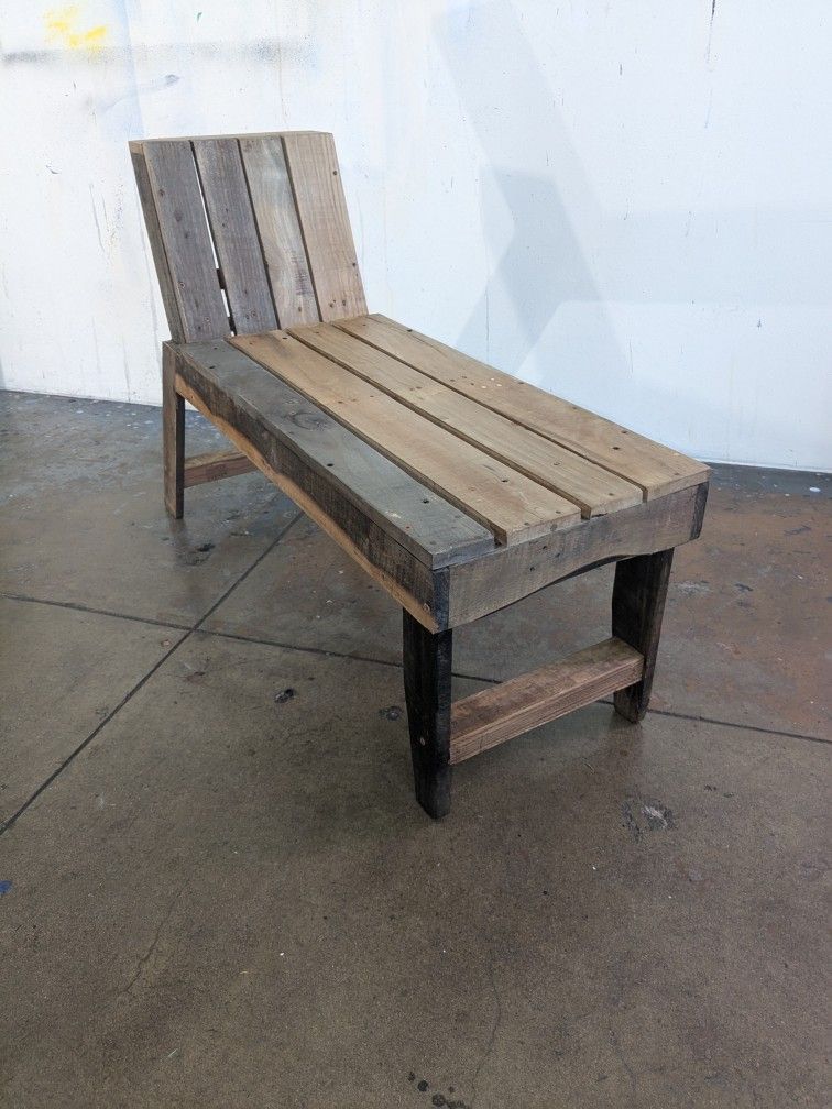 Pallet bench
