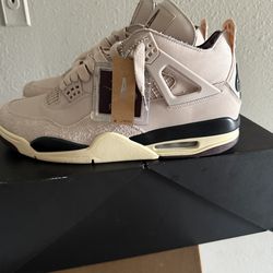 A Ma Maniere 4s size12 in men