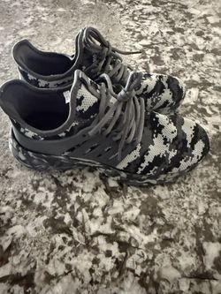 Shoes Size 8.5