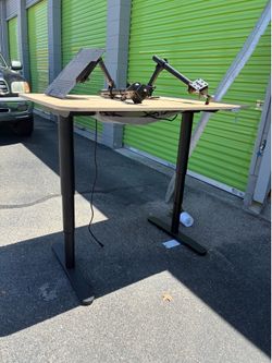 Electric Computer stand