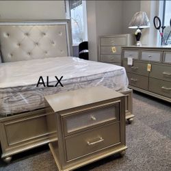 Quuen Bedroom Set 4 Piece Free Delivery 🚚 