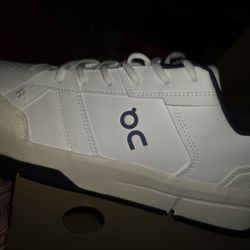 On Running Men's The Roger Clubhouse Shoes - White / Midnight