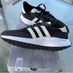 Adidas Running Shoes Women Size 9 Me.n size 7