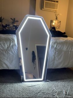 Coffin Neon Mirror 