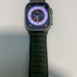 Apple Watch Ultra A2622 49mm GPS + Cellular Titanium Great Condition