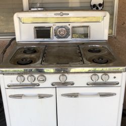 Vintage Working Stove