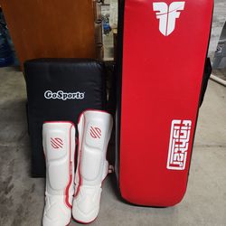Muay Thai gear equipment