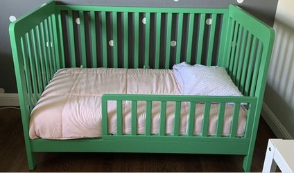 Land of nod carousel sale crib