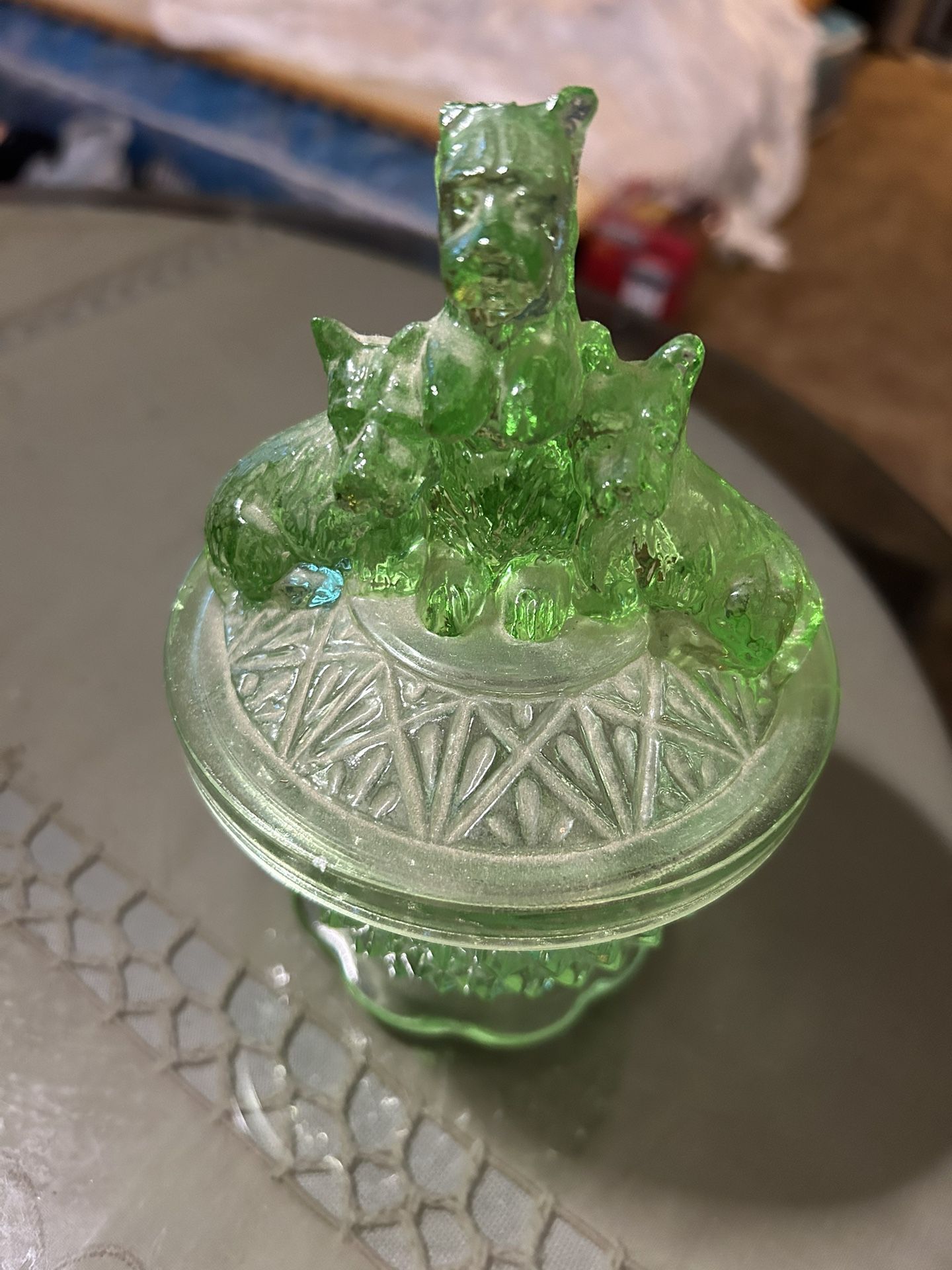 Scottie Dog Powder Jar L.E. Smith Uranium Glass