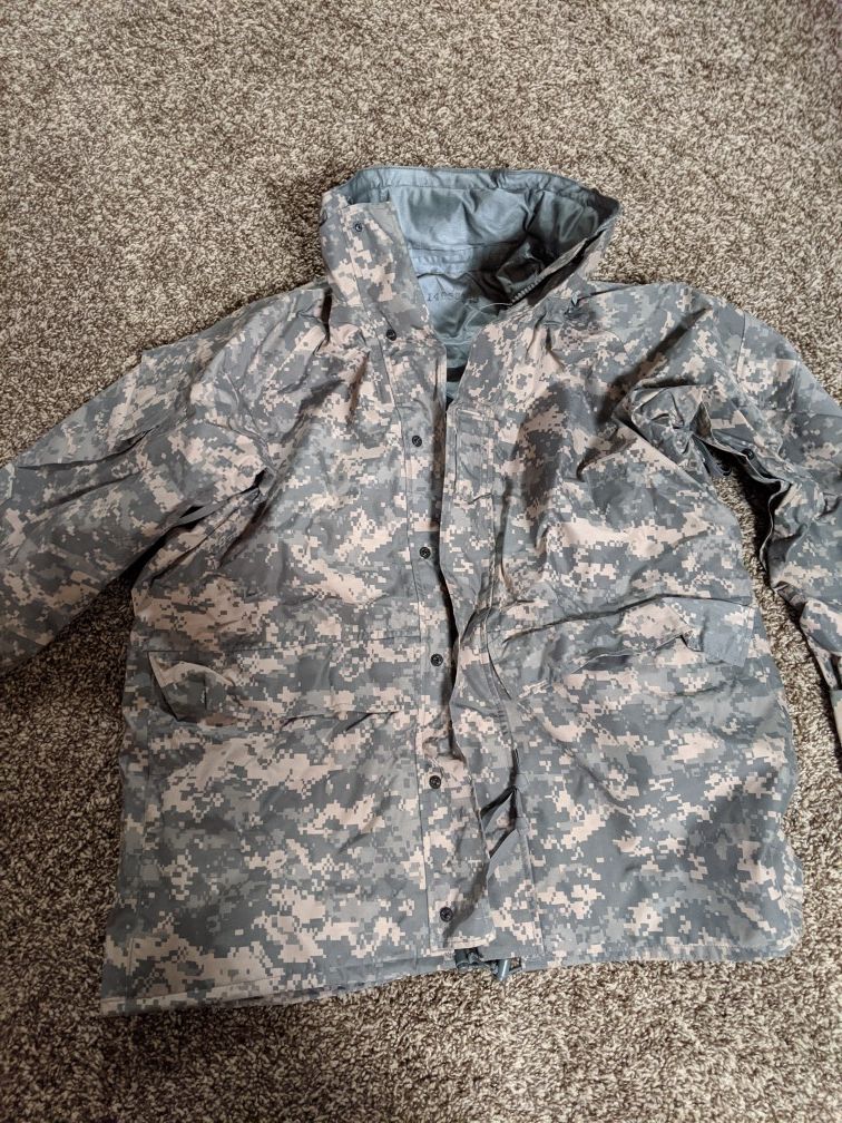 Army Gore-Tex parka
