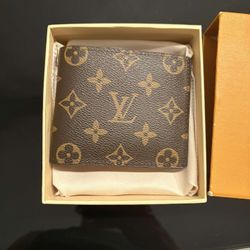 LV Wallet 