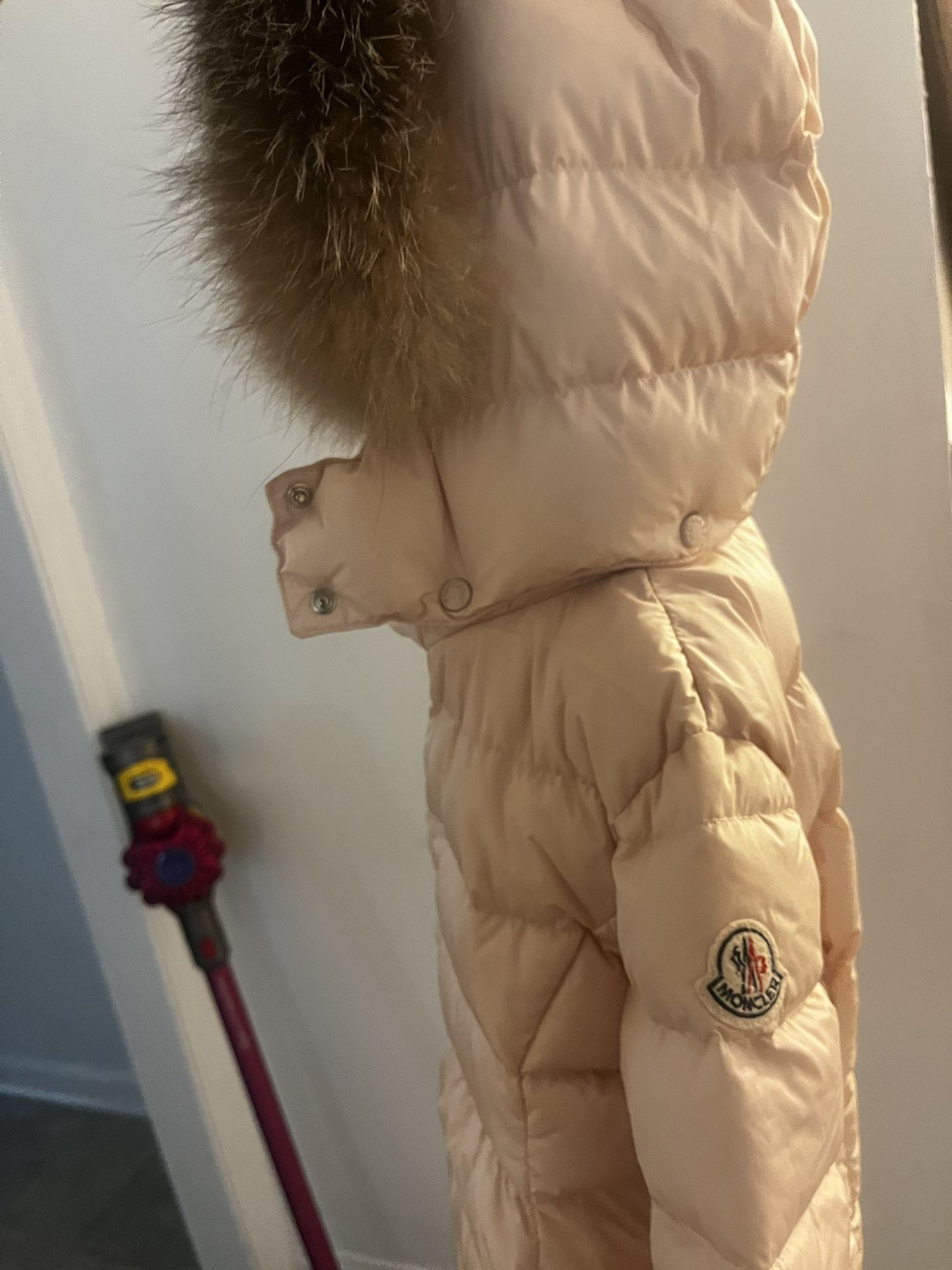 Moncler children’s Puffer Pink 