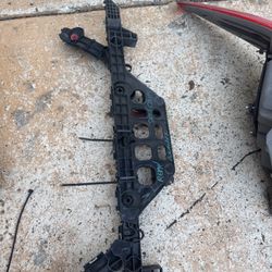 Rear Brasket For Camry Pairs