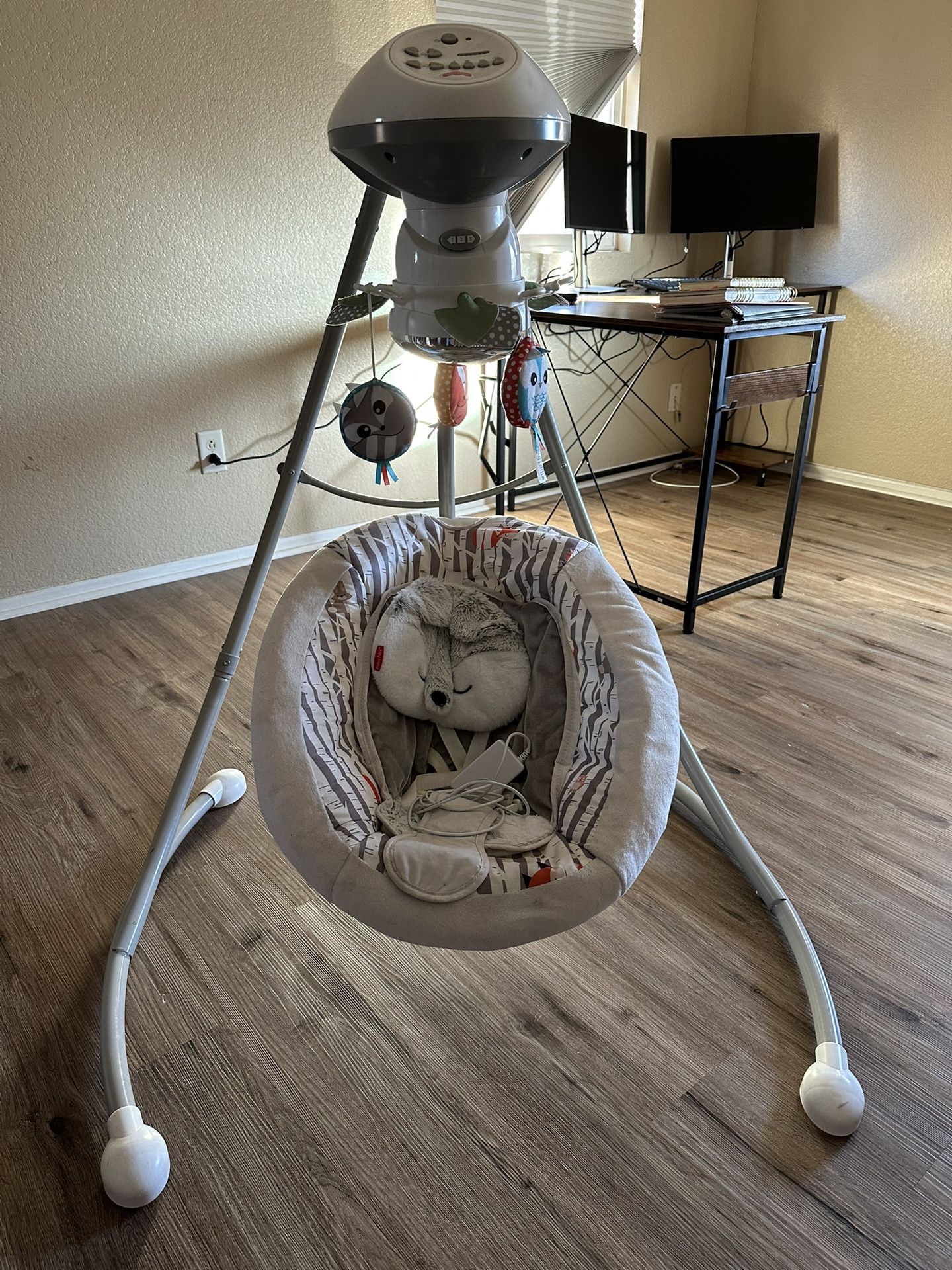 Baby Swing Fisher price 