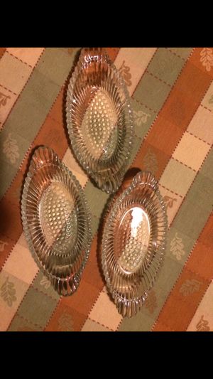 Photo Lot of 3 old oval etched glass boat dishes