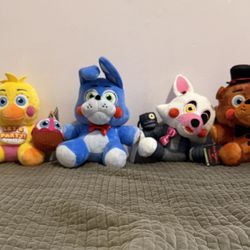 Five Nights At Freddy Plushies