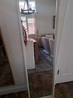 lkea mirror 59 In Long 16wide 