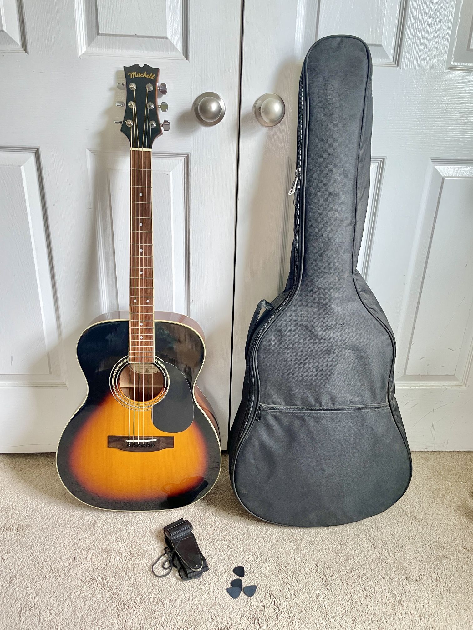 Mitchell acoustic Guitar with carry case