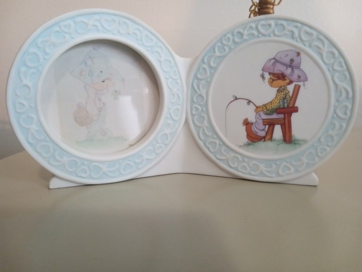 Several Precious Moments Pieces $4 Each