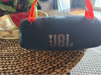 Extreme 3 jbl speaker.